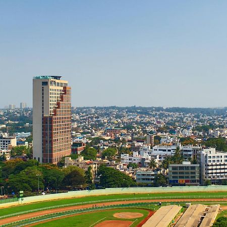 Renaissance Bengaluru Race Course Hotel Exterior foto